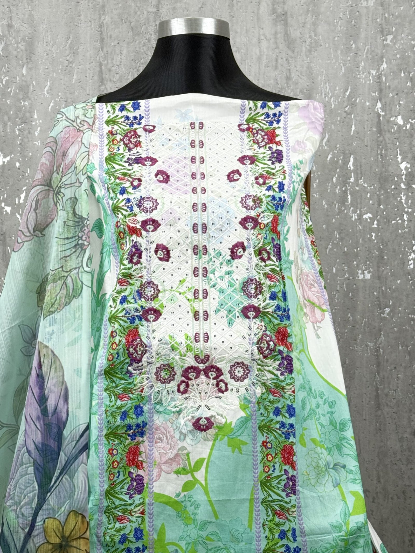 Printed Lawn Dress Set with Embroidered Neck & Daman Panel and Jorjet Dupatta - Image 4